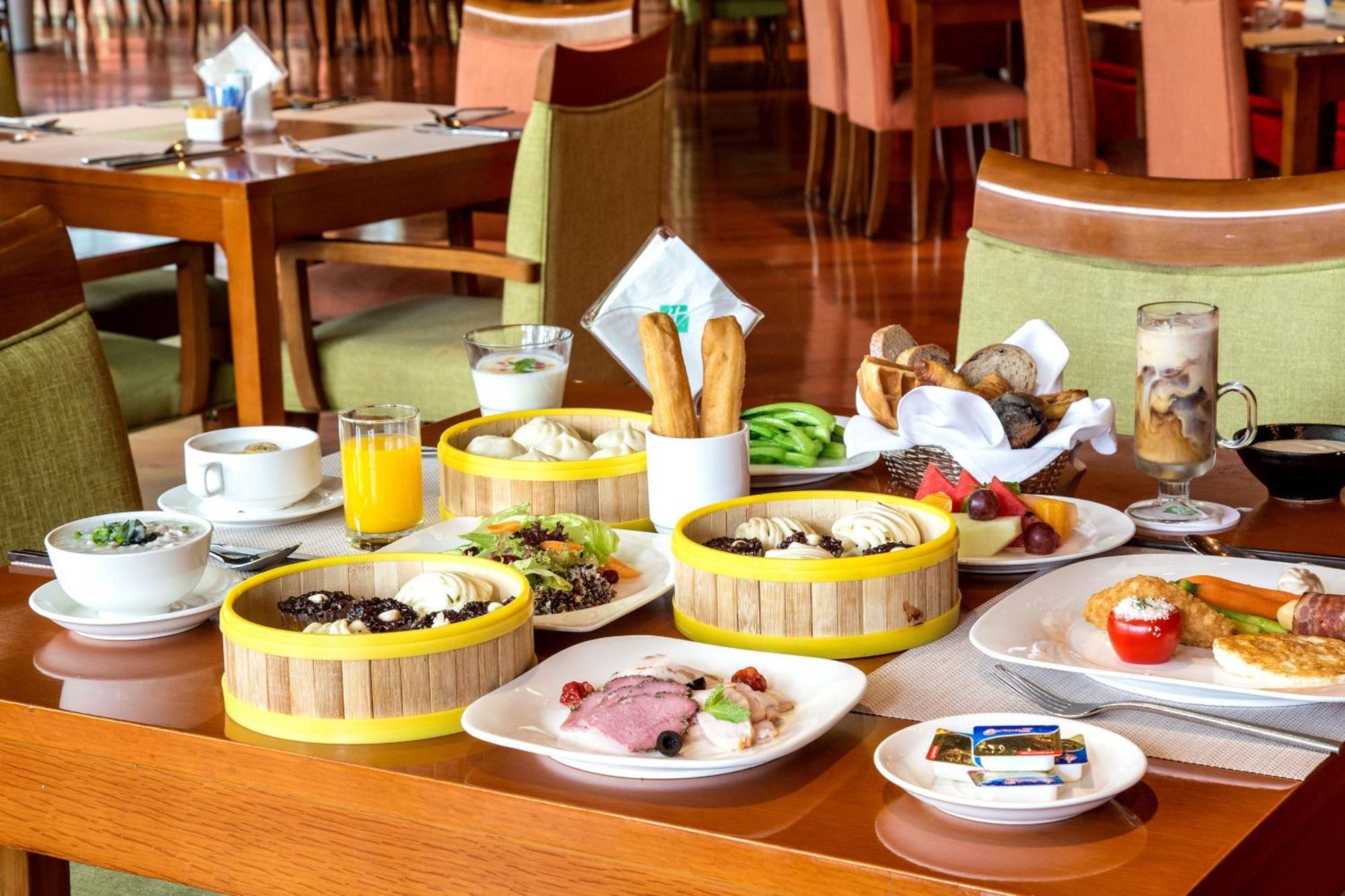 Holiday Inn Chengdu Century City-Westtower Dış mekan fotoğraf