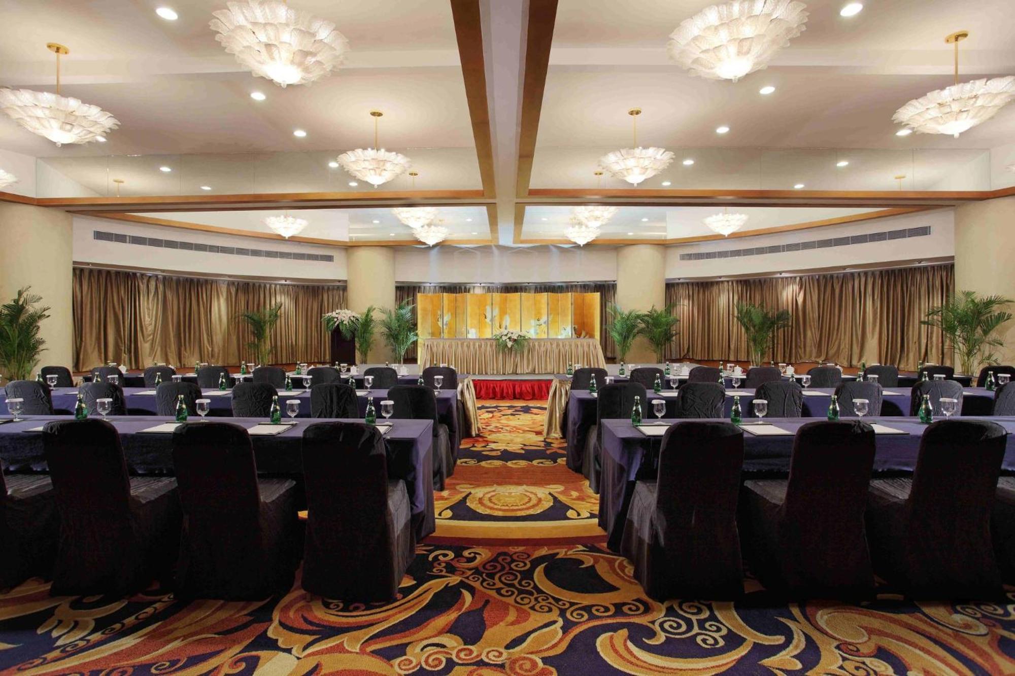 Holiday Inn Chengdu Century City-Westtower Dış mekan fotoğraf